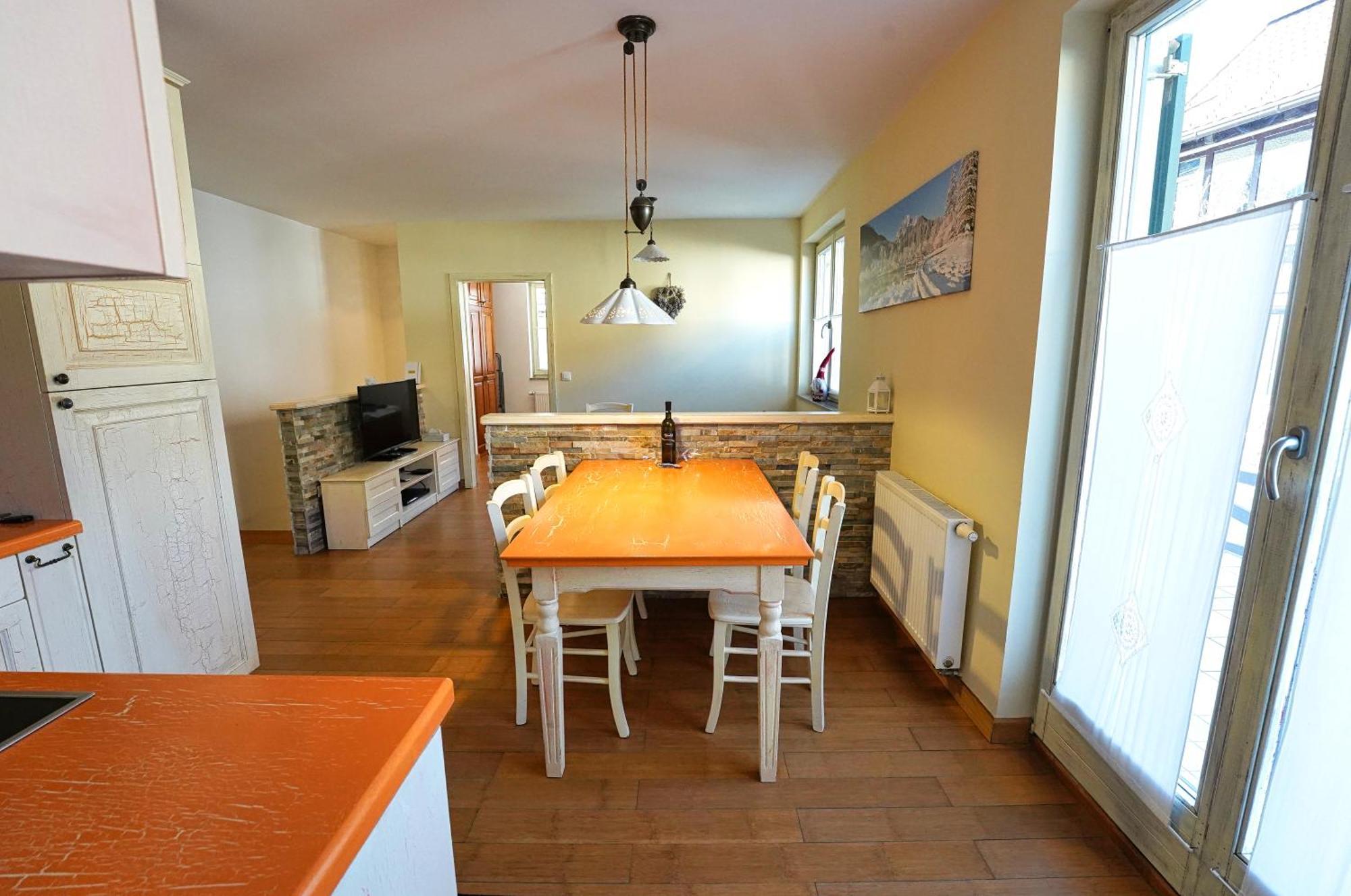 Apartment Mojstrovka With Terrace In City Center Kranjska Gora Esterno foto